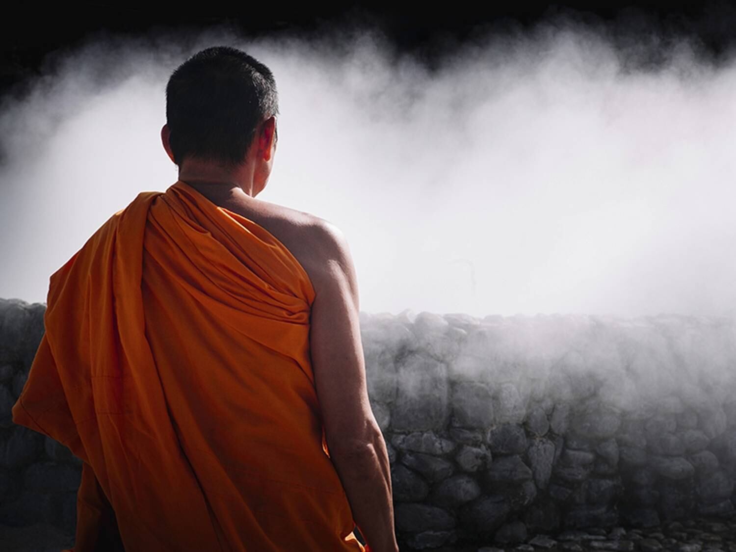 "Para desfrutar de uma viagem ao Butão em sua totalidade, idealmente, ter um mínimo de dez dias, e é preferível para visitar na primavera no hemisfério norte, para explorar seus campos e testemunhar sua enorme turnê", disse Garcia disse à Agência Efe
