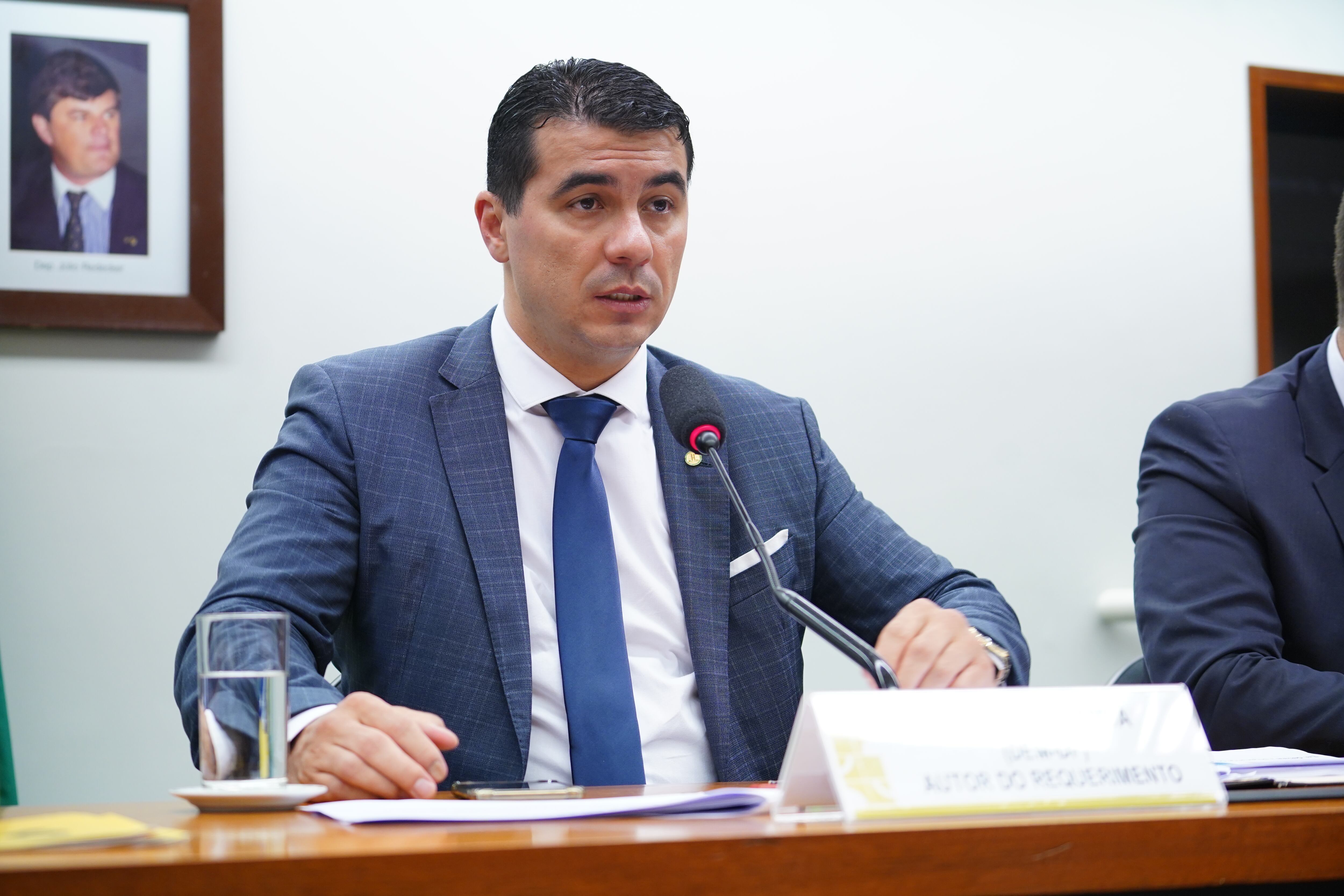 Audiência Pública - Tema: Segurança dos aplicativos de transporte. Dep. Luis Miranda (DEM-DF)