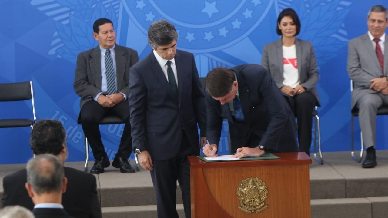 Bolsonaro pediu solução a Teich após posse