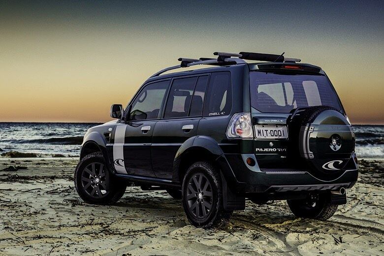 49º) Mitsubishi Pajero — 14.747 unidades

Saiba tudo sobre carros! Acesse R7.com/carros
