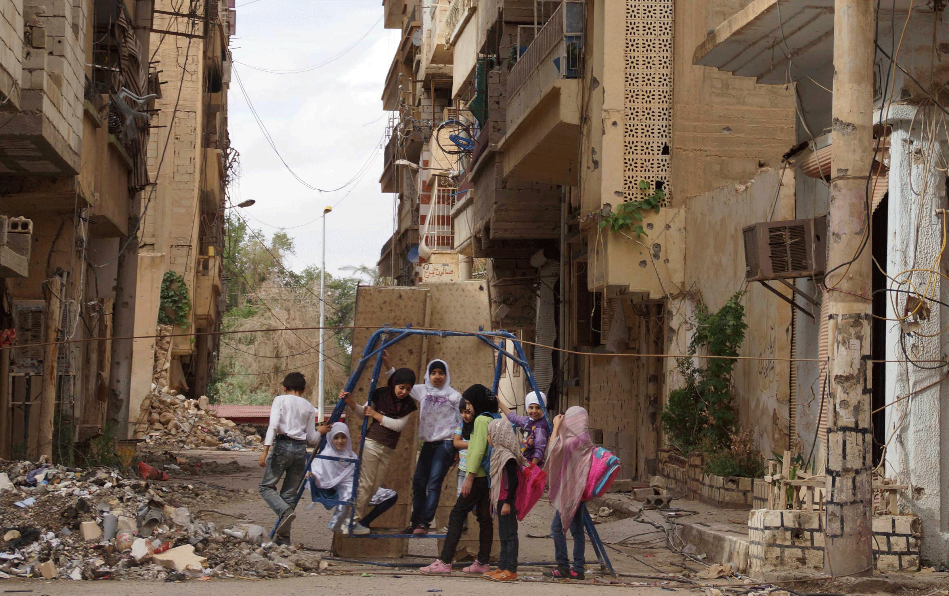 Num sinal da devastação causada pela guerra, a Unesco colocou seis patrimônios universais sírios na sua lista de monumentos em perigo