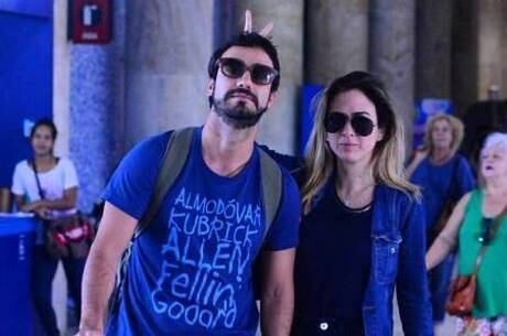 Tatá Werneck e Gabriel Godoy não fazem fotos juntos em viagem