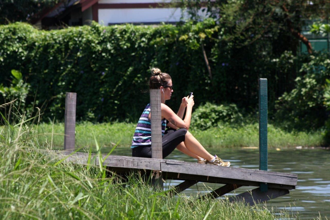 O local escolhido para os exercícios parecia bastante calmo