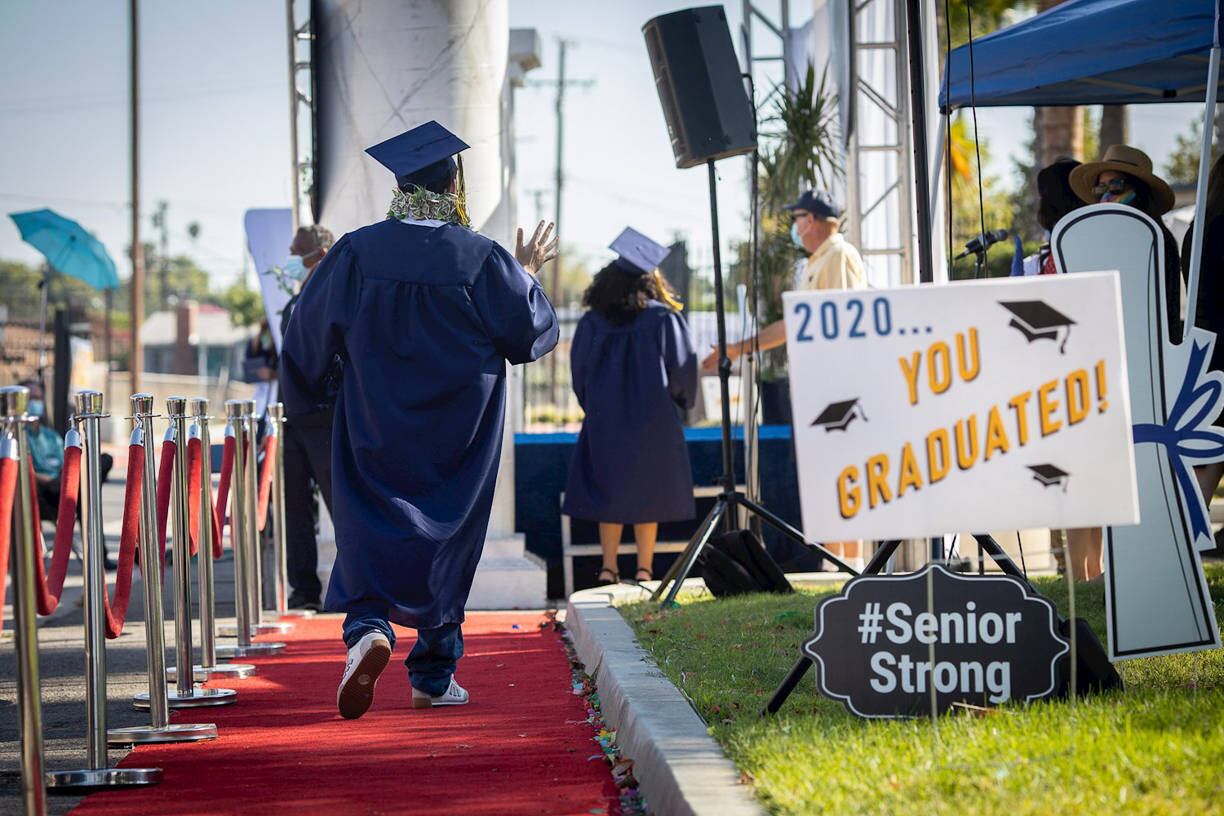 EUA: formatura drive-thru