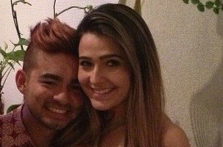 Camila Braga fala sobre as investidas amorosas de Yudi na Fazenda