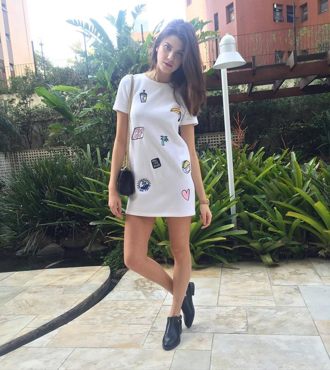 A modelo Ana Dornelles foi outra namorada do DJ, mas o relacionamento não durou muito tempo
