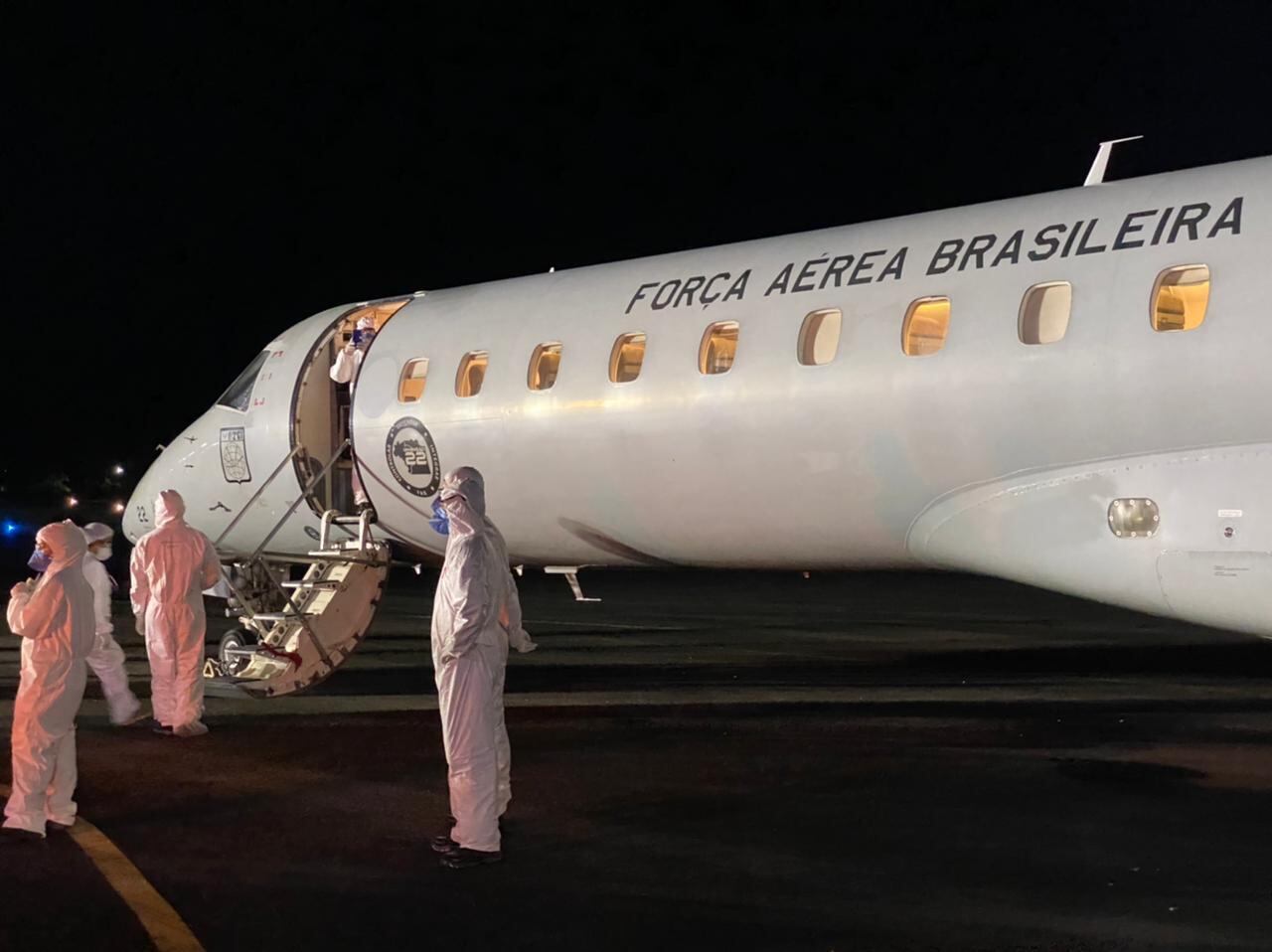 Avião da FAB atua no transporte de pacientes de Manaus para outras cidades