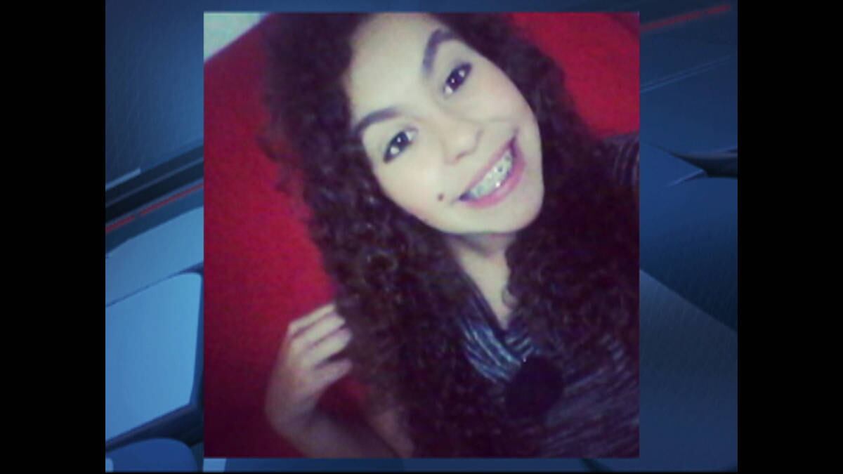 De acordo com o delegado, uma delas, Kacita, estudava na Escola Estadual Ramos Pacheco, em Gramado. Um dia antes da sua morte, cinco estudantes da oitava série teriam ingerido medicamentos de uso controlado levados por uma colega que faz tratamento contra depressão