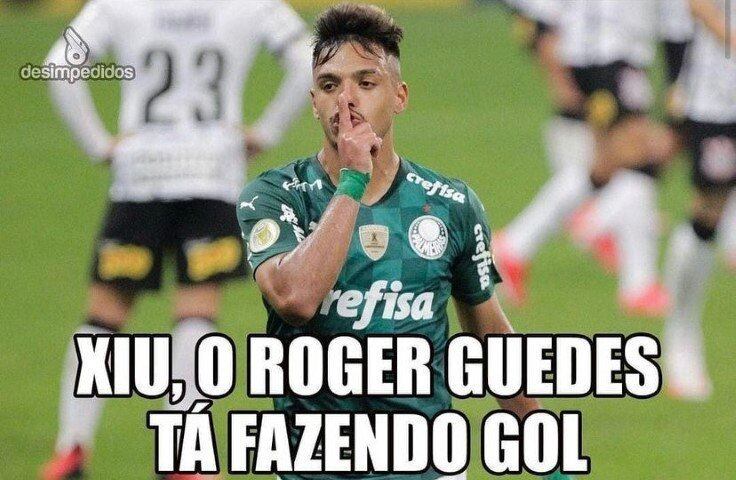 Róger Guedes e Quarteto Fantástico foram protagonistas das brincadeiras da última vitória do Corinthians sobre o Palmeiras.