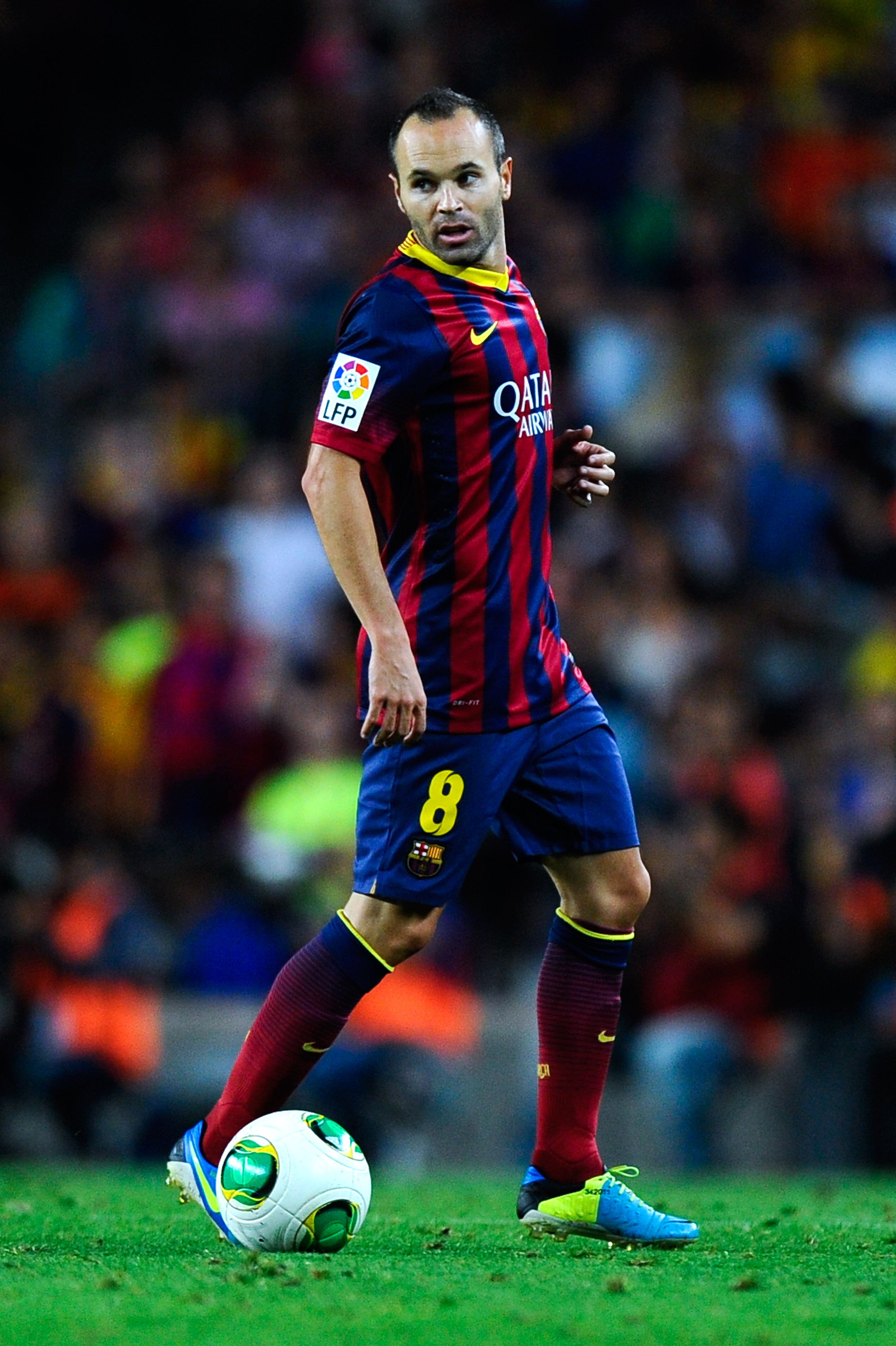 Iniesta é o "pai" de mais de 100 mil crianças em Barcelona
