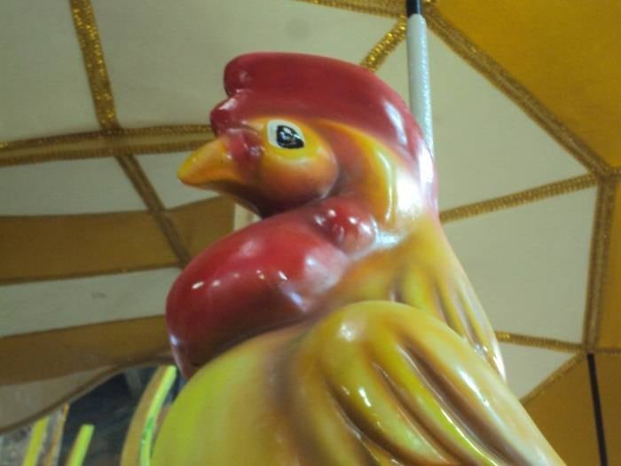 Arthur Antunes Coimbra,
o Zico, fez questão de receber o carnavalesco em sua casa para contar sua história
que será retratada na avenida. 



—
É um ano especial para o futebol brasileiro por conta da Copa do Mundo. Achei
super justa a homenagem porque o Zico é apaixonado por Carnaval também. Ele nos
recebeu na casa dele várias vezes e vestiu a camisa desde o início