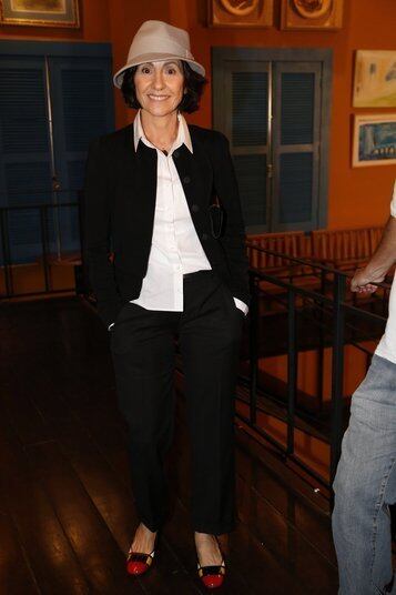 Cássia Kis tem quatro filhos. O último deles, Pedro Miguel, nasceu quando a atriz tinha 47 anos