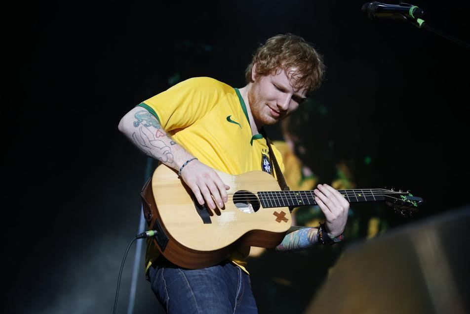 Ed Sheeran arrasta multidões no Brasil