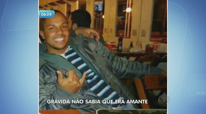 Mesmo
assim, Débora disse que queria ter a criança mesmo assim. Eles combinaram de se
encontrarem para conversar sobre o filho. Lá, os dois brigaram e ela foi
atacada e morta