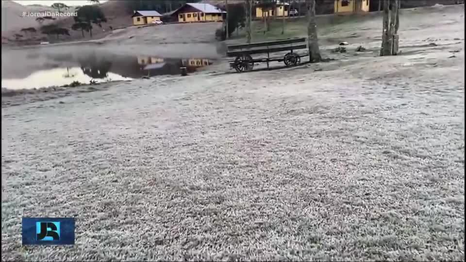 Temperaturas despencam no Sul do país após passagem de ciclone extratropical