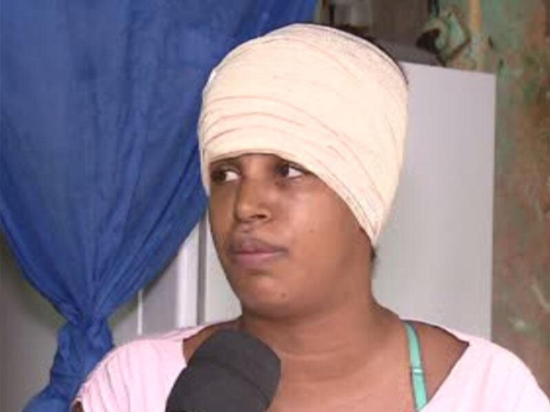 Mariana foi levada para o hospital e fez exames de corpo de
delito que comprovaram as lesões. A cabeça ainda está enfaixada, foram 16
pontos na testa e outros dois nos lábios. A mulher ainda registou uma queixa na
polícia, mas confessa que está com medo, pois o namorado está solto e fez
ameaças por telefone