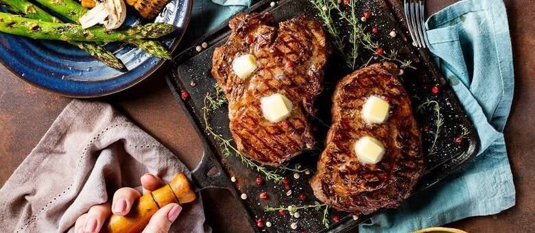 Casais pretendem preparar receitas neste Dias dos Namorados