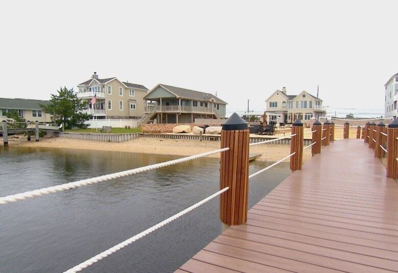 Buddy, a mulher Lisa e os quatro filhos toparam participar da tradicional brincadeira do Gugu, a Caça aos Objetos
