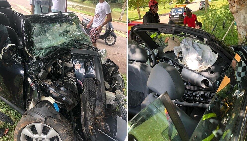 Mini Cooper ficou destruído após colidir com um árvore dentro de condomínio