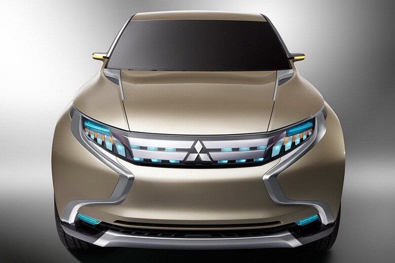 Confira a seguir mais imagens da Mitsubishi GR-HEV, picape conceito que dará origem à nova geração da L200 Triton

Saiba tudo sobre carros! Acesse www.r7.com/carros