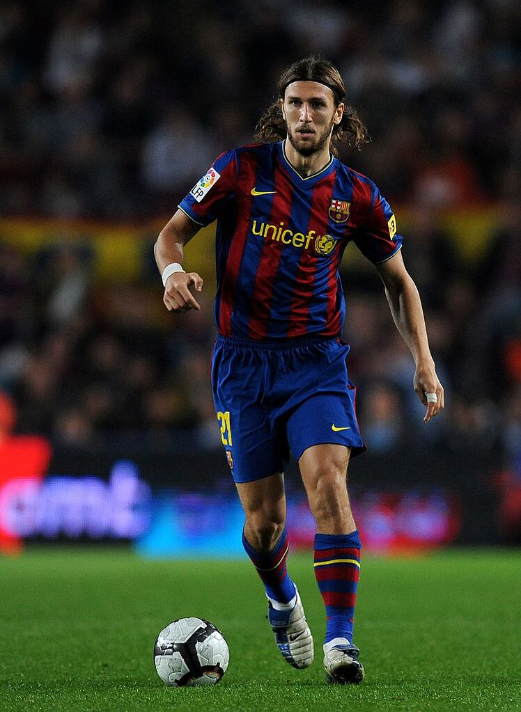 Dmytro Chyhrynskyi

Outro zagueiro contratado pelo Barcelona nos últimos anos e que não vingou foi o ucraniano Chygrynsky. Atualmente, ele defende as cores do Dnipro-UCR