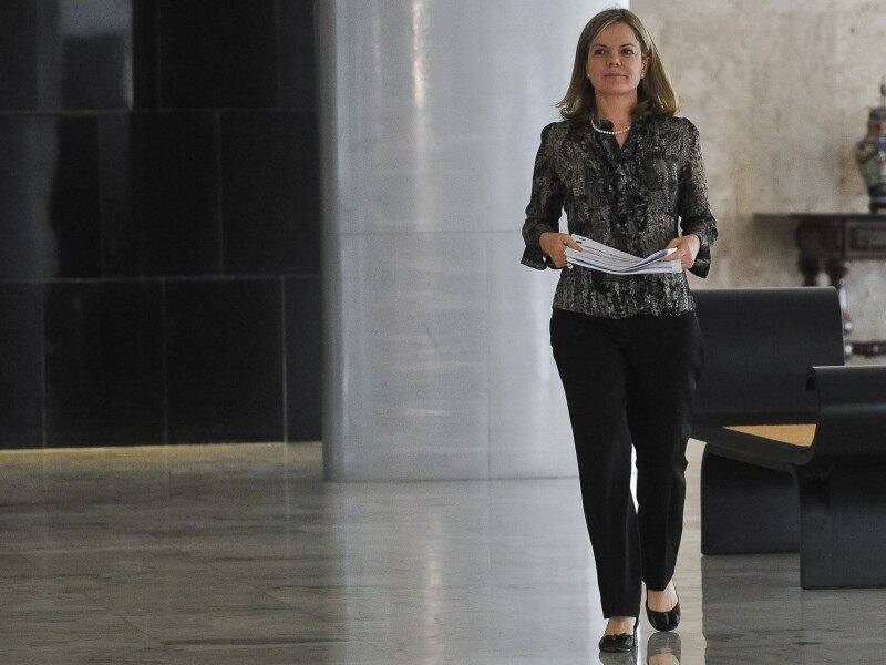 O governo anunciou a liberação de mais R$ 400 milhões para a linha emergencial de crédito para os municípios do Semiárido nordestino atingidos pela seca. O anúncio foi feito pela ministra-chefe da Casa Civil, Gleisi Hoffmann, no Palácio do Planalto
