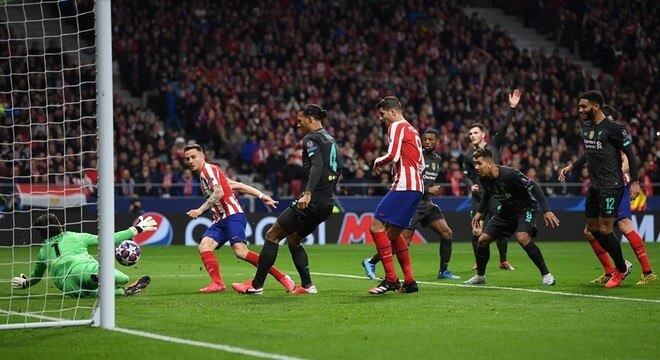 Saúl Ñiguez, o lance do gol do Atlético