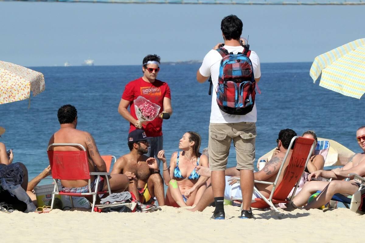 E se virou para falar alguma coisa