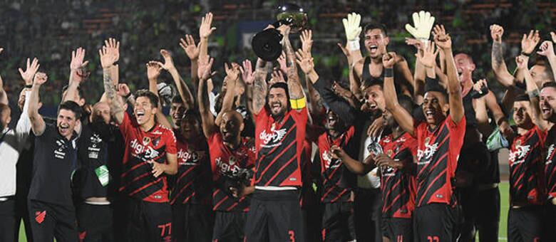 Campeão da Sul-Americana e, hoje, vencedor da J. League/Conmebol no Japão