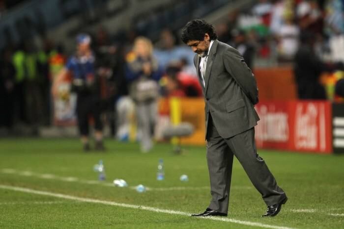 Em 2010, Maradona foi o técnico da seleção argentina na Copa do Mundo da África do Sul, mas acabou sendo eliminado da competição nas quartas de final