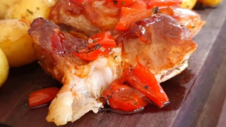 Euclydes Santos surpreenderia Felipe Bronze com sua carne de porco ao molho agridoce, não é mesmo? Ele disse que ficou top e, claro, nós temos certeza!