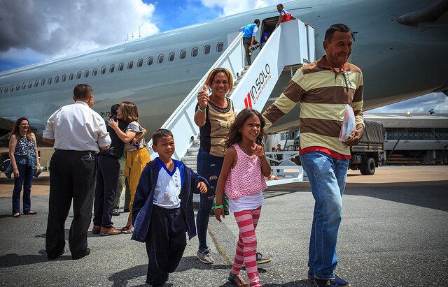 FAB transporta venezuelanos para Manaus (AM) e São Paulo (SP)