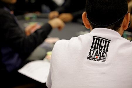 A primeira aula deste semestre da disciplina fundamentos do pôquer acontece na segunda-feira (3) de setembro.
O curso teve lotação máxima (mais inscritos do que vagas disponíveis), nesta edição, contará com a presença de Andre Akkari, campeão brasileiro da modalidade

