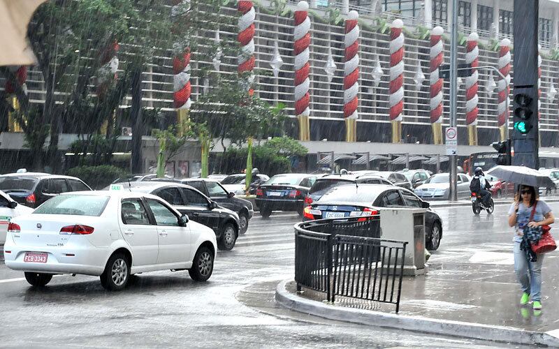 9º lugar — São Paulo (SP). A capital financeira do País não teve notas tão boas e apareceu na nona colocação, com o índice 5,64. Leia mais
