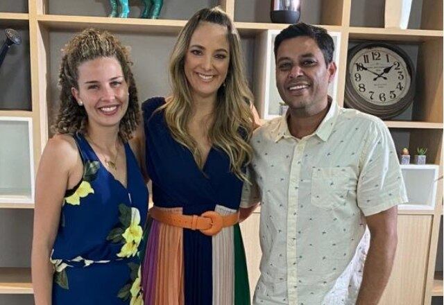 FAMÍLIA DA DEBBY LAGRANHA – RIO DE JANEIRO/RJ 


Nome: Debby
Lagranha


Idade:
28 anos

Profissão: Médica veterinária

Nome: Leandro Amieiro

Idade: 39 anos

Profissão: Médico veterinário

