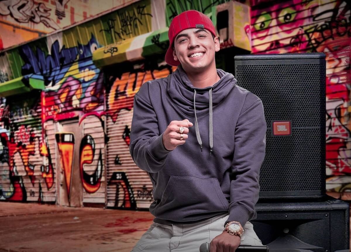 DJ Paulinho foi executado na porta de casa