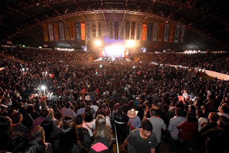 Expoingá 2024 libera venda de ingressos para shows; veja programação