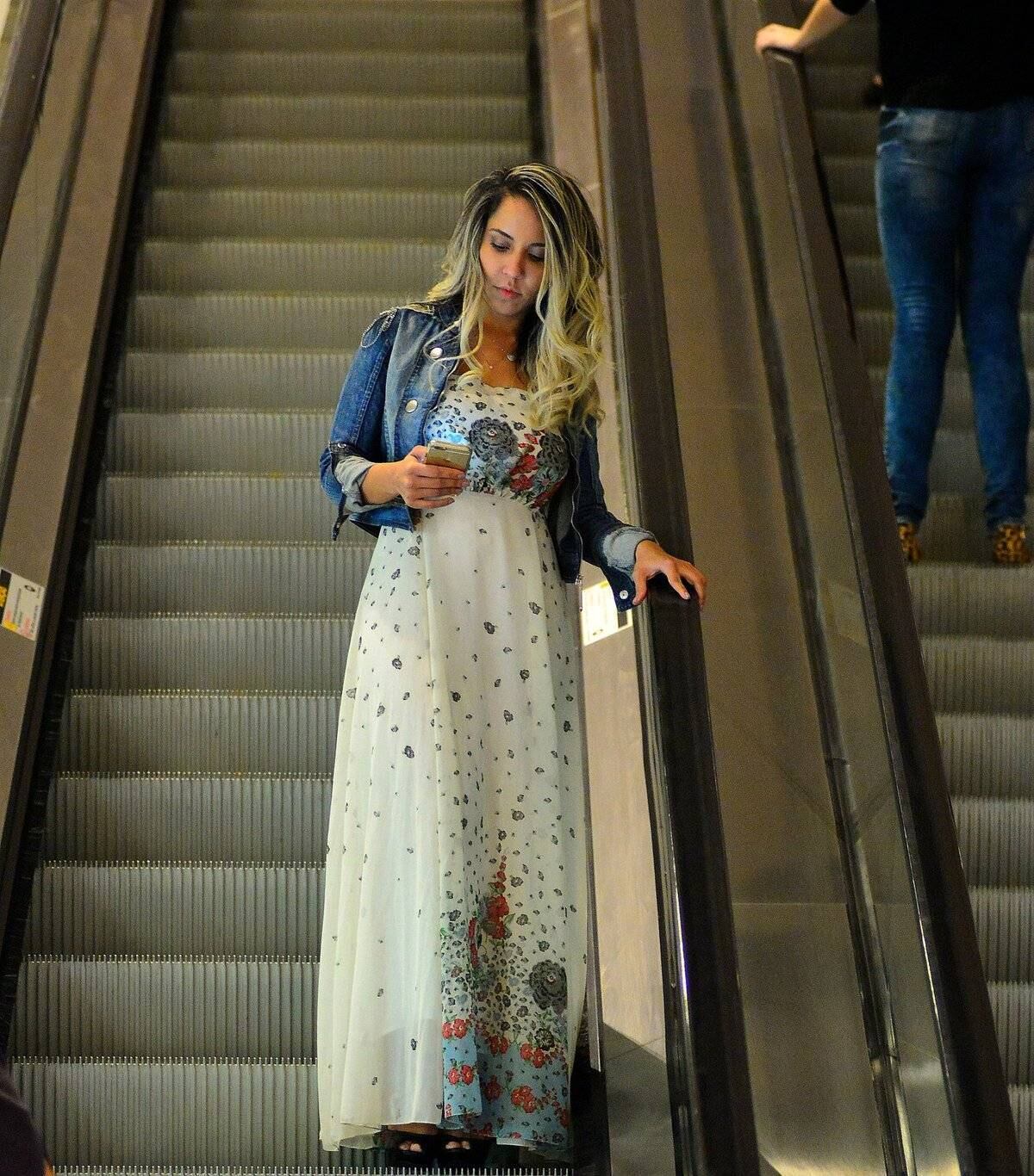 Renata Frisson é conhecida pelos seus looks curtinhos 