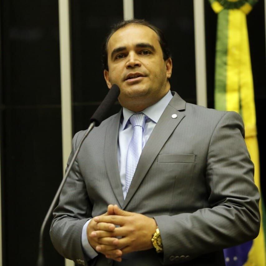 Deputado foi escolhido como relator da proposta na CCJ