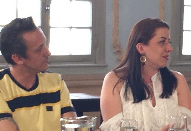 FAMÍLIA DO FUZIL - SÃO PAULO 
  
Nome artístico: Flávio Fuzil 
Idade: 41 anos 
Profissão: Radialista e humorista    

Nome artístico: Flaviane Mautone 
Idade: 35 anos 
Profissão: Assistente de vendas 