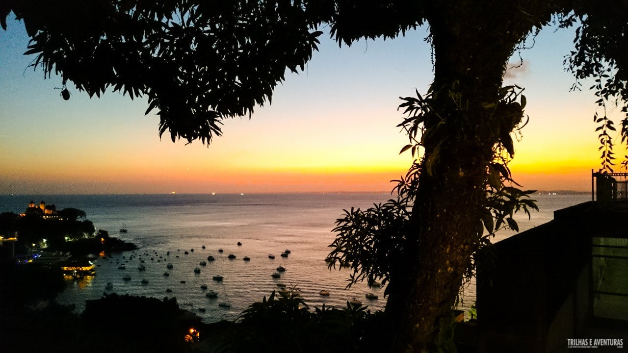 Solange Almeida, Babado Novo e Banda Eva escolheram o pôr-do-sol de Salvador como cenário