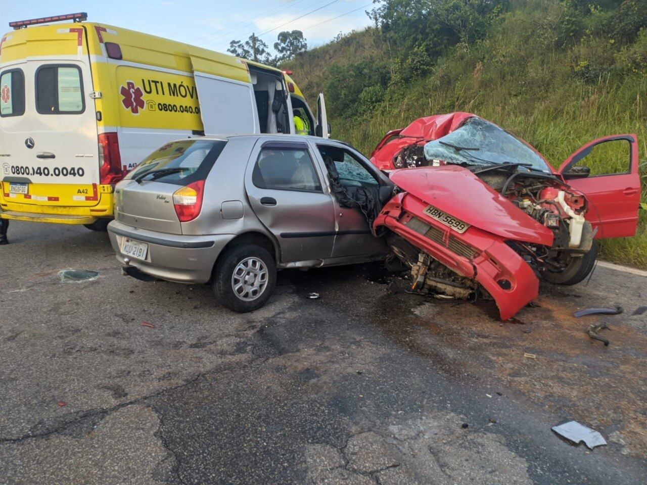 Acidente ocorreu no km 690 da BR-040