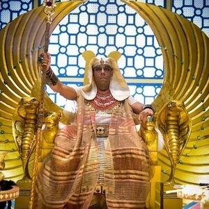 André Ramiro em "Gênesis"