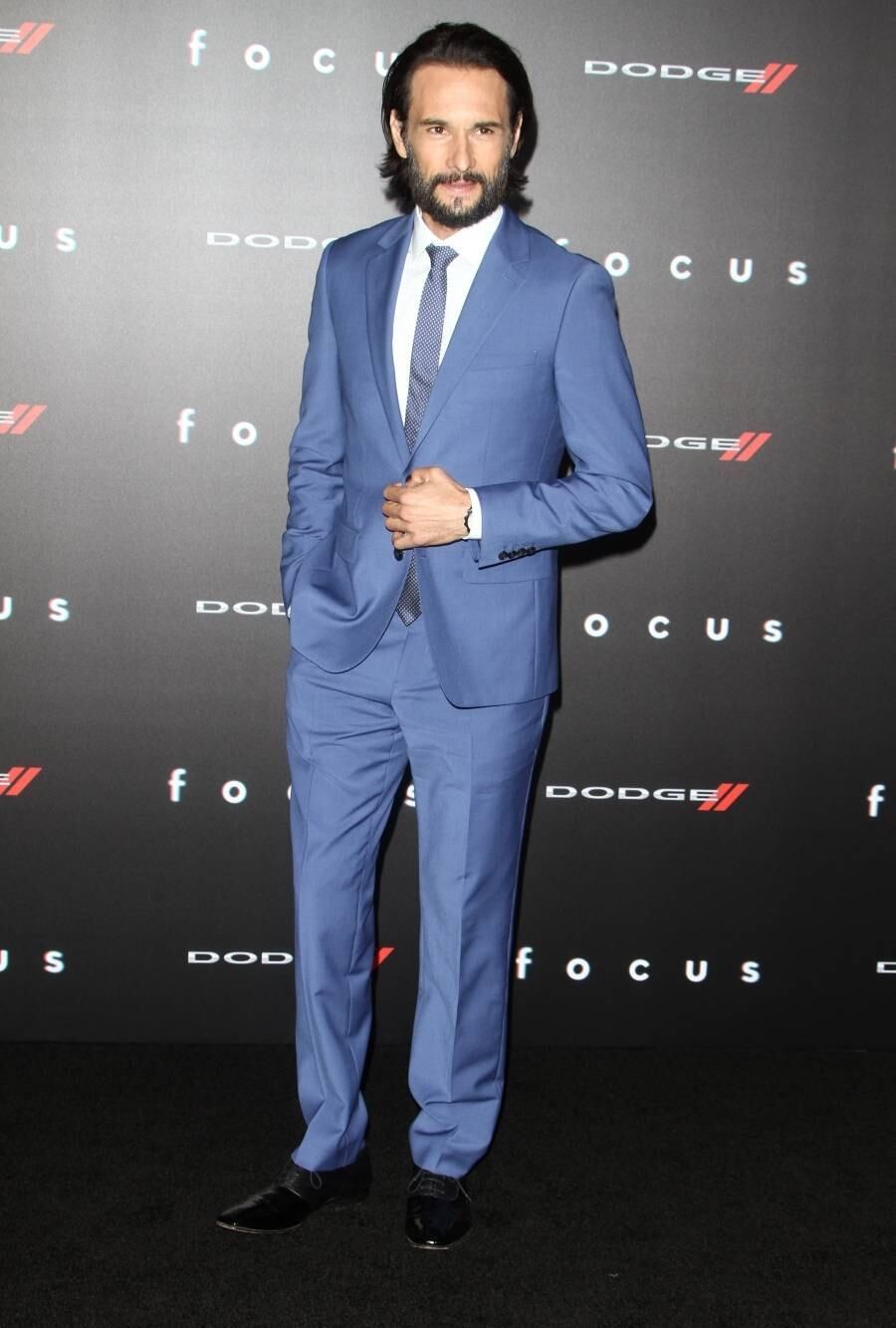 Rodrigo Santoro pensa em ter filhos com a namorada