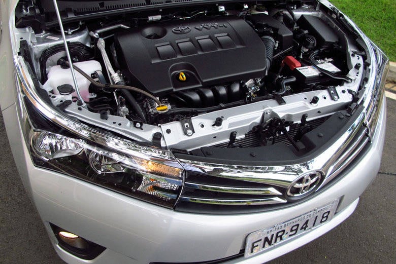 Embora tenham sido mantidos do modelo anterior, os motores 1.8 e 2.0 flex receberam o sistema de pré-aquecimento do combustível (etanol) na partida a frio. Com isso, o tanquinho auxiliar de gasolina foi dispensado.

Leia a avaliação completa

Saiba tudo sobre carros! Acesse R7.com/carros