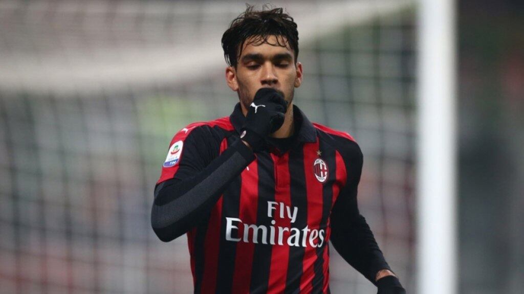 Lucas Paquetá anotou o seu primeiro gol com a camisa do Milan e, criado no Ninho do Urubu, o meia se emocionou na comemoração, na qual mostrou a faixa preta que leva no braço em homenagem às vítimas na tragédia do CT: 'Nem acreditei quando soube. Eram meninos que, como eu, estavam ali atrás de um sonho, no mesmo local que me ajudou a formar'