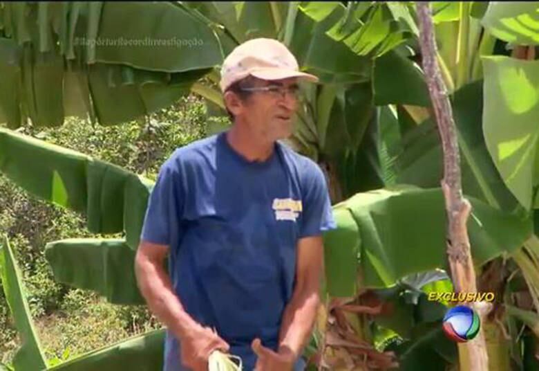 Mas não é isso
que mostra o processo, que o programa obteve com exclusividade. Nele, o
conselheiro tutelar Douglas Santana afirma que José Carlos, o pai da vítima,
ganhou uma vaca do abusador