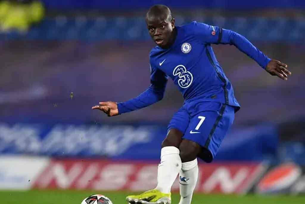Destaque do Chelsea na conquista da Champions League, o volante francês N'Golo Kanté foi eleito o melhor jogador em campo na final da competição e tornou-se um dos jogadores que podem aparecer na disputa do prêmio de melhor da temporada