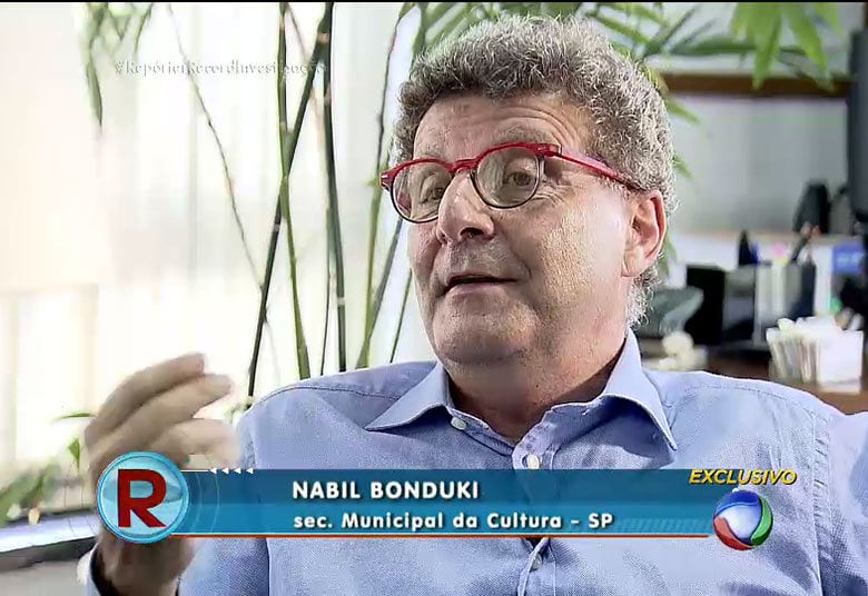 As punições podem diminuir o barulho, mas não resolvem outra questão: a falta de áreas de lazer para os jovens da periferia. Há dois anos, a Prefeitura de São Paulo tenta amenizar o problema organizando bailes nas comunidades, como explica Nabil Bonduki, secretário da Cultura da cidade.

— Tem sido feito em dez regiões diferentes da cidade. E a ideia é que ela possa estar presente em praticamente todas as regiões. São eventos maiores e que são feitos em parceria com organizadores, de modo que eles se comprometam a não fazer o baile funk no meio da rua. E também tem uma coisa importante: limite de horário, no máximo dez da noite
