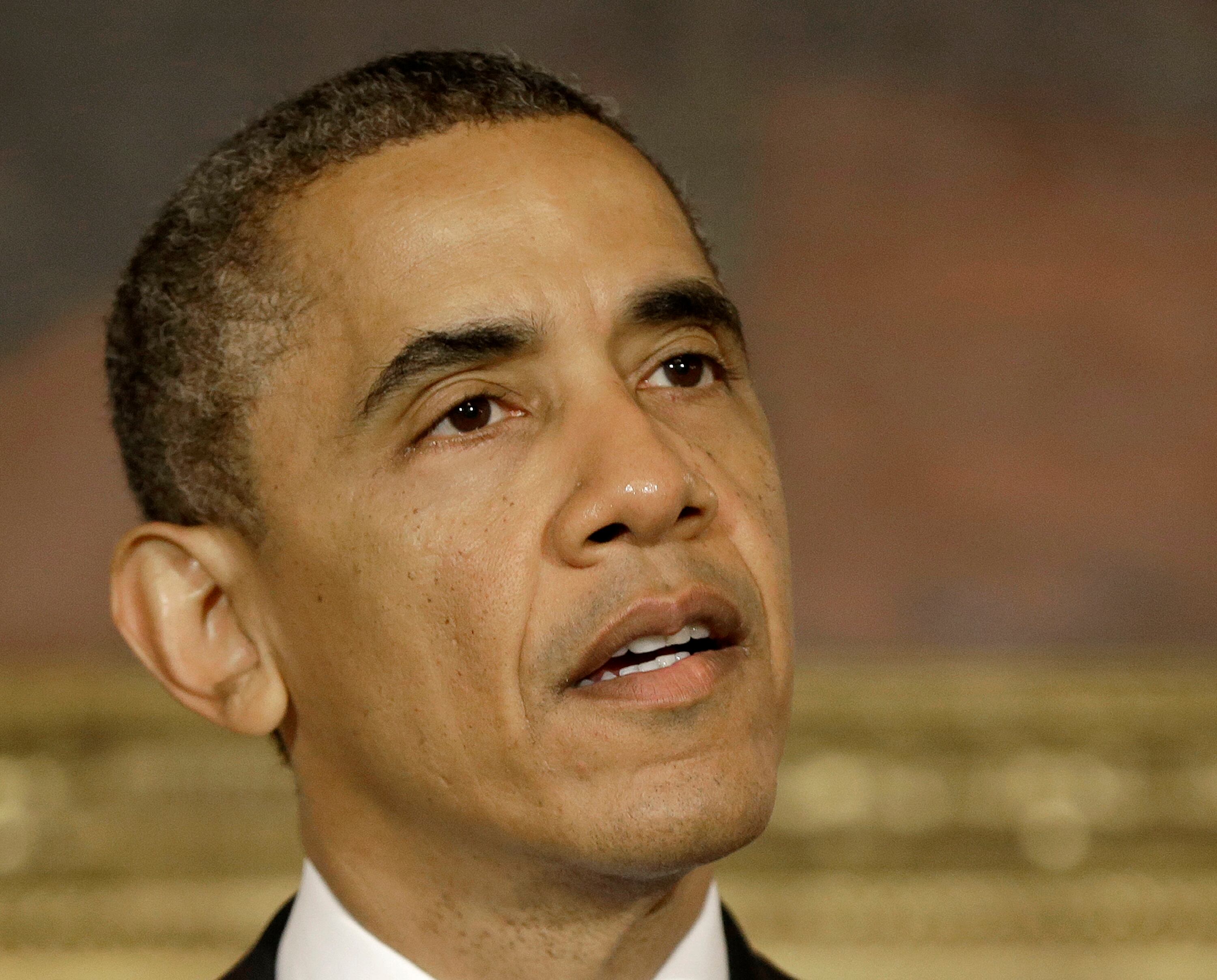 Ironicamente, entretanto, foi o próprio presidente americano que, antes de chegar ao poder, criticou fortemente os "excessos" cometidos em nome da chamada "guerra contra o terror".
Ou
seja, na avaliação de especialistas, Obama está, agora, sendo penalizado por
seus próprios excessos ao utilizar as ferramentas que tanto criticou antes de
chegar à Casa Branca